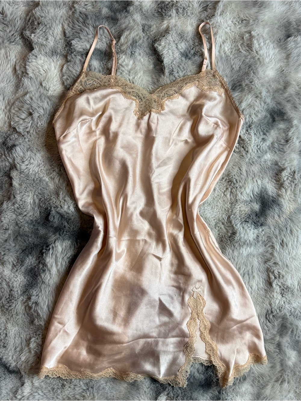 Victoria’s Secret 2016 Champagne Satin Lace Slip Chemise Nightgown M